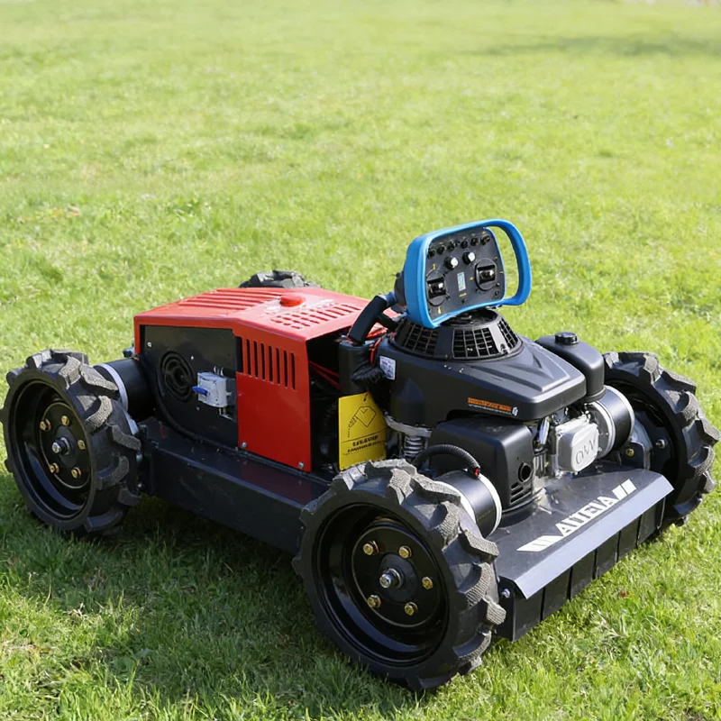 

Индивидуально настраиваемая четырехколесная газонокосилка с дистанционным управлением, для работы на любой местности, очистки от сорняков и обрезки в садах.