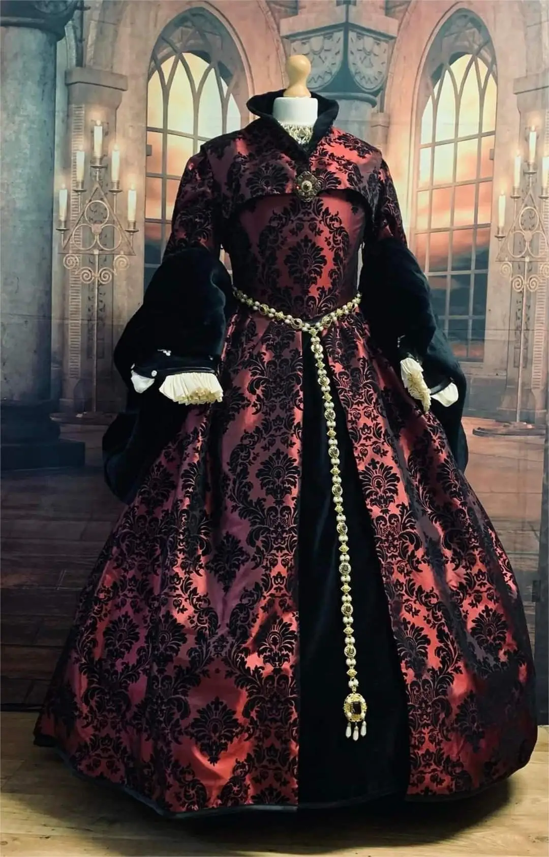 

Queen Anne Boleyn Costume Winter Ball Gown Tudor Queen Elizabeth Anne Boleyn Luxury Dress With Over Partlet Full Set Custom Made