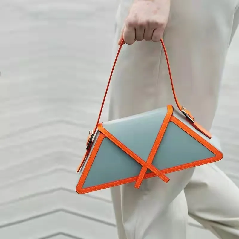 

New Fashion Minimalist Women's Bag Design Bags Women's Trendy Shoulder Handbags Women's Underarm Bag