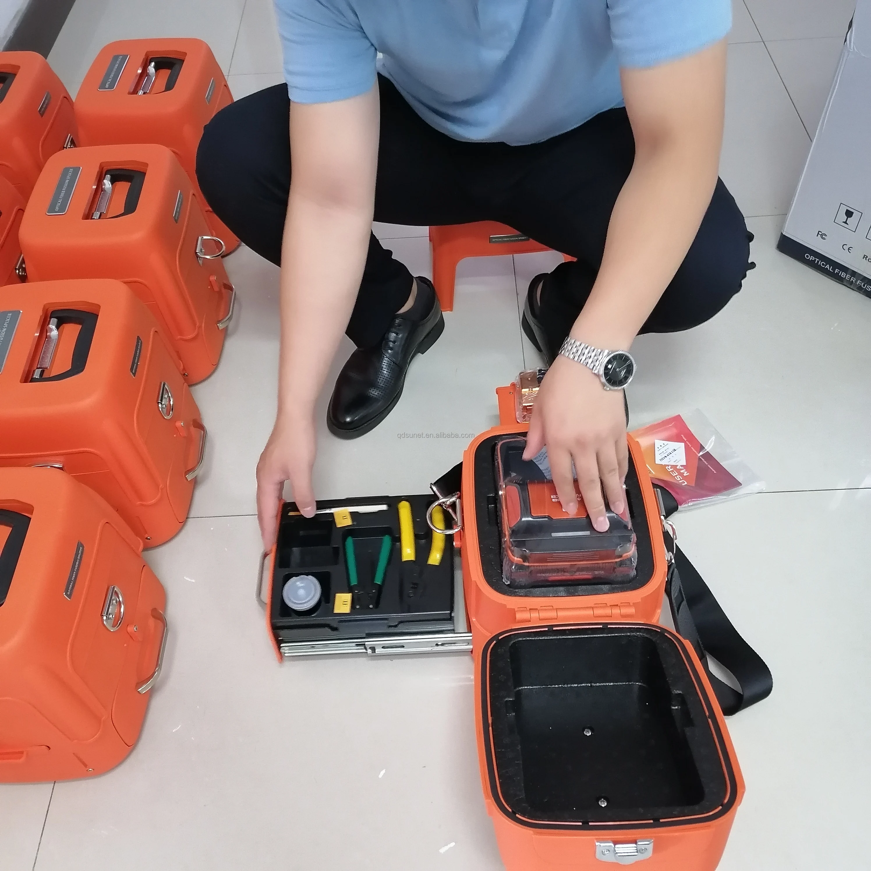 Hot Products Ai-9 Optical Fiber Fusion Splicer Ai9 Fiber Optic Splicing Machine in stock