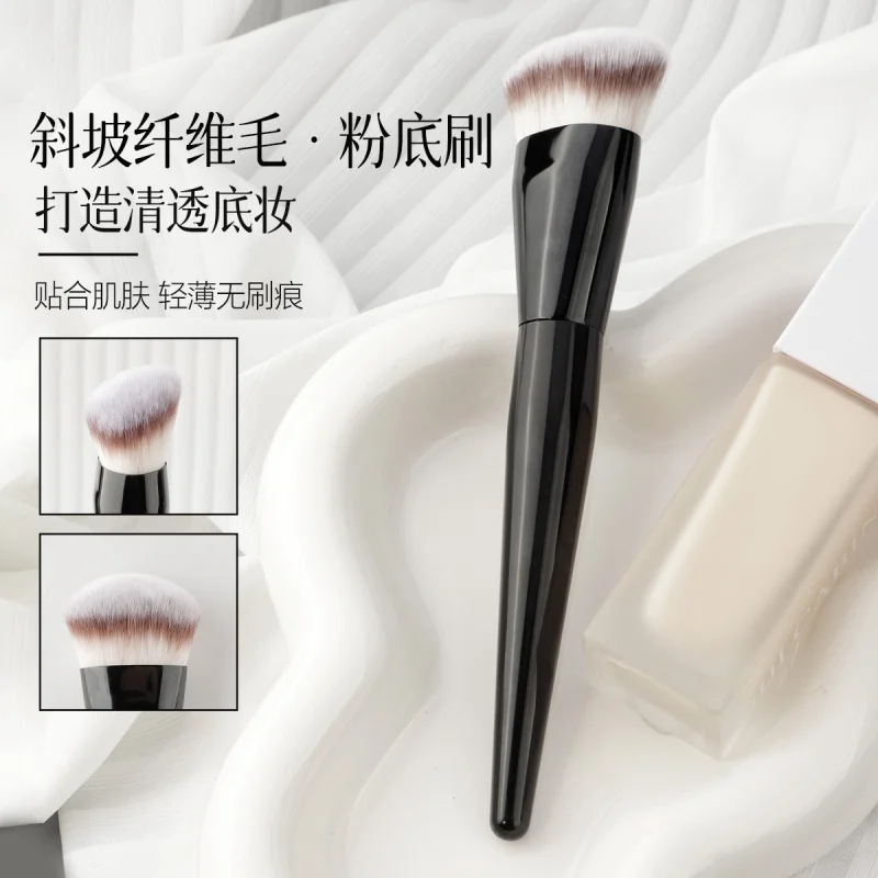 New Inclined Foundation Brush Ultra-Thin Seamless Base Makeup Concealer Brush Non-Powder Absorbing Soft Bristle Beauty In Stock