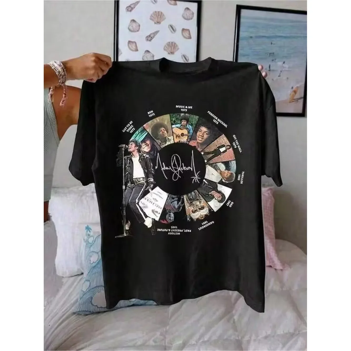Casual Cotton Tee-Jackson Glove Graphic-Shirt Vintage 90s Tee,Graphic Tees,Fathers Day Gift,Graphic Tees Women,Funny Shirts,Summer Clothes,Shirts For