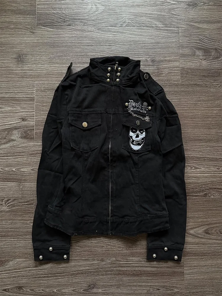 

Оригинальный дизайн, готический стиль, черная куртка, женское американское ретро-пальто, осень-зима, новинка, приталенный крой, смесь хлопка, на молнии