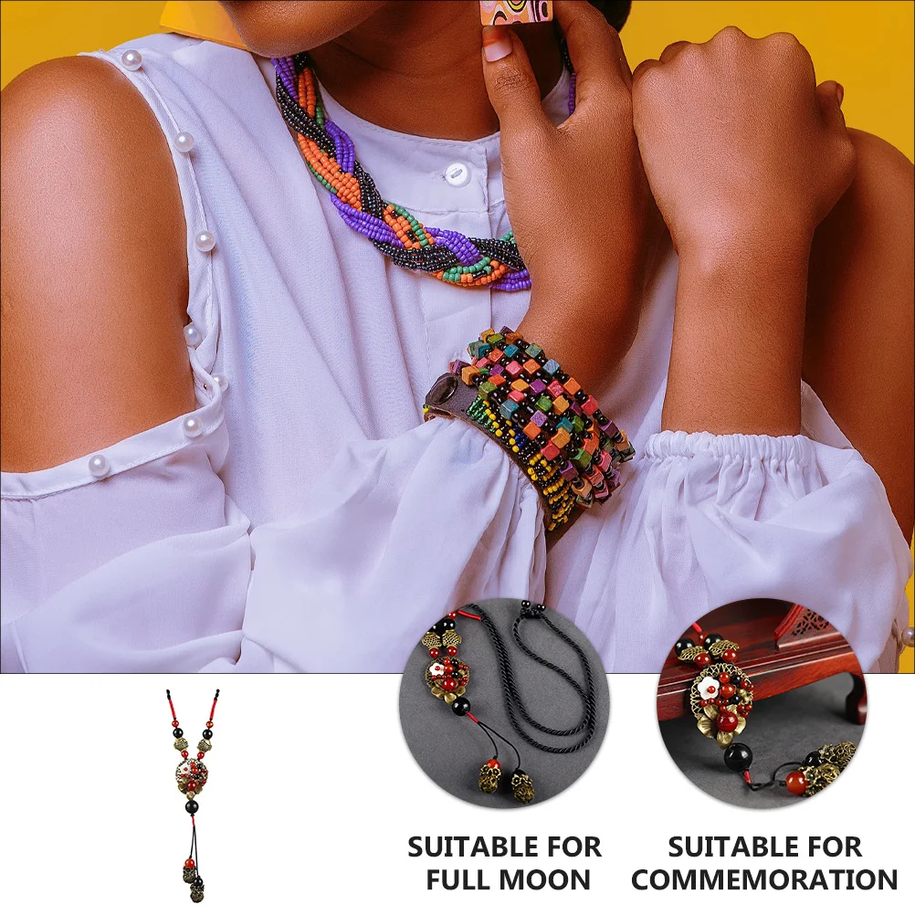

Ethnic Necklace Retro Floral Clavicle Chain Scarf Sweater Neck Pendant Charming Gift Ethnic Necklace Neck Pendant