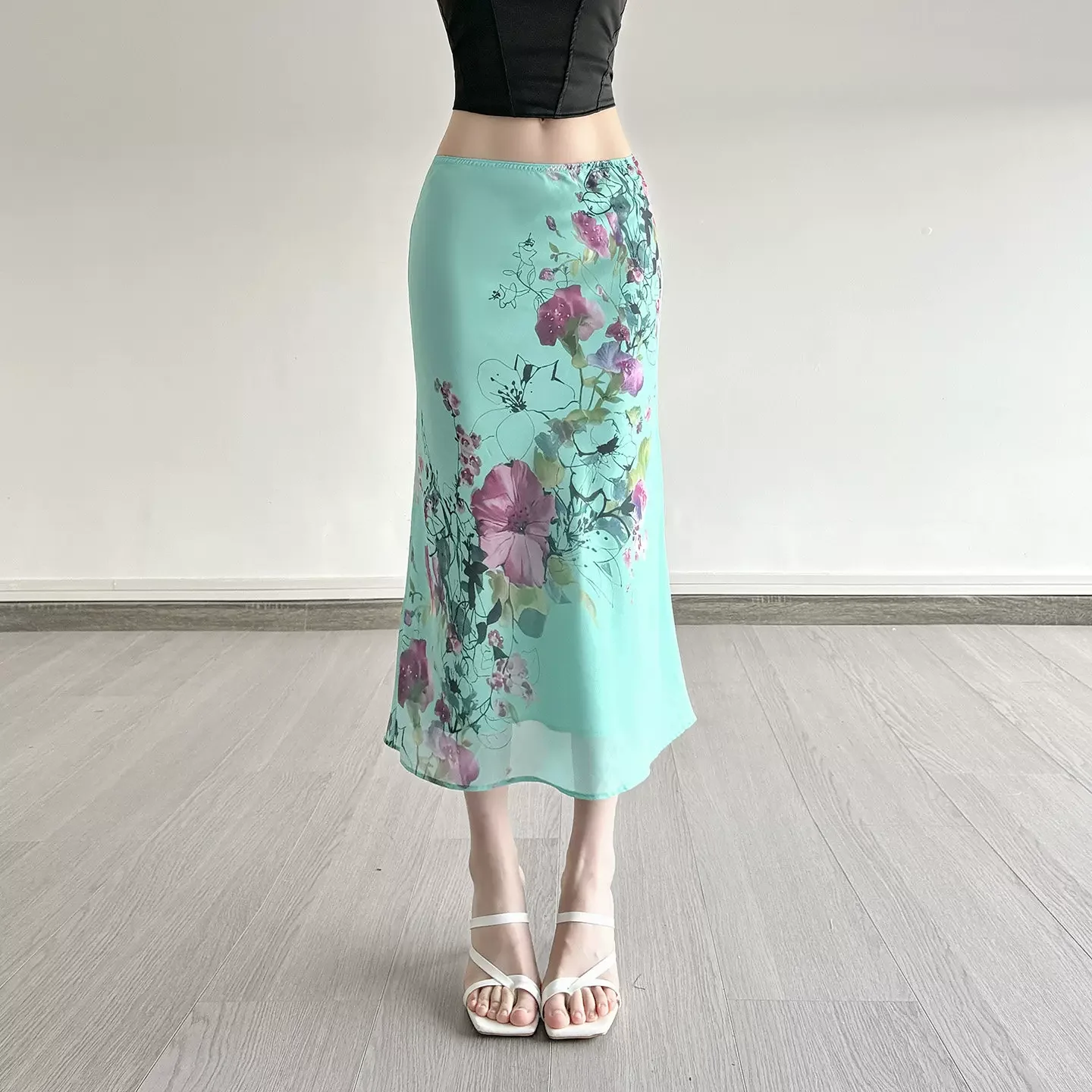 

Короткие юбки в стиле гранж для женщин: с кружевной отделкой, романтичные, женственные, милые, для свиданий, вечеринок, свадеб, торжественных случаев, элегантные, изысканные, чистые.