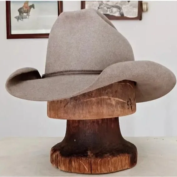 

Sheepskin Hat Solid Color Sheepskin Felt Hat Pure Wool Felt Hat with Ribbon Decoration