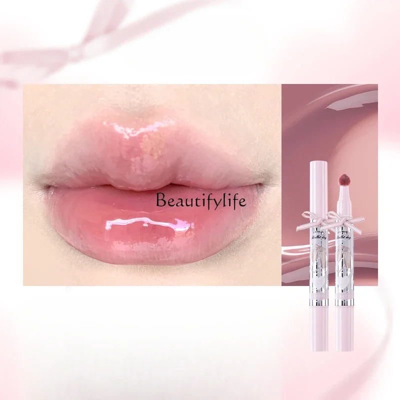 

Small bow film-forming lip gloss lipstick is not easy to stick to the cup