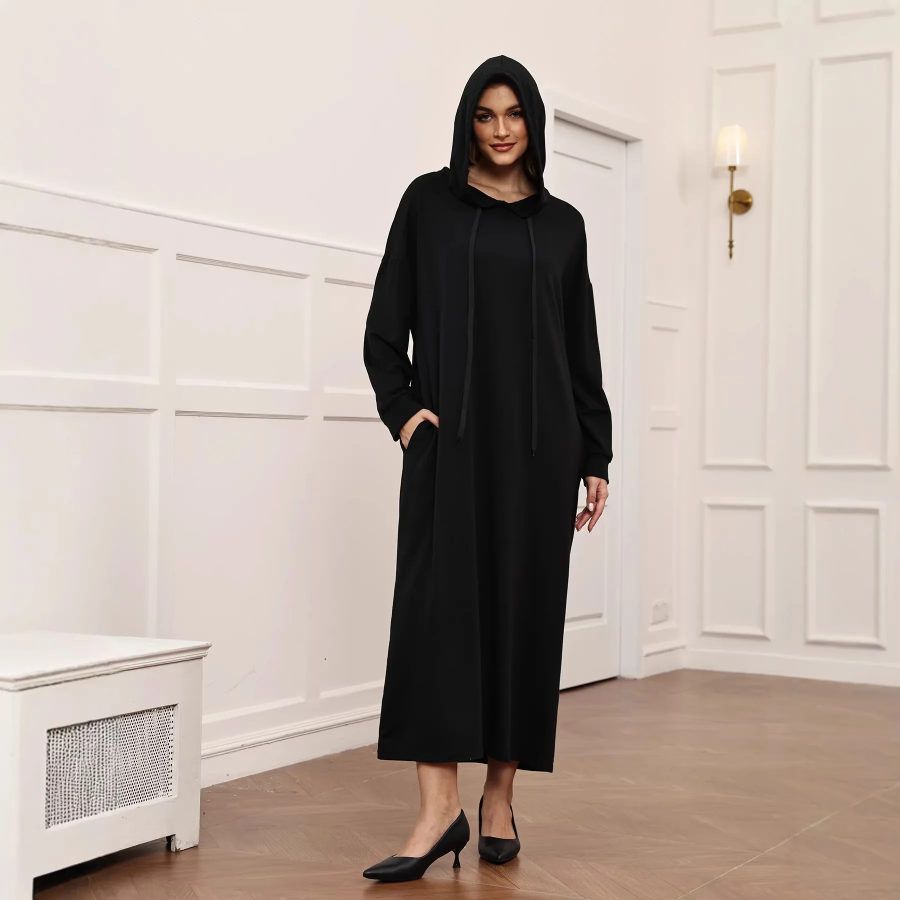 

Элегантное однотонное платье-абайя для мусульманок на Рамадан 2026 года, свободный крой, в стиле Дубай, исламская одежда, модная турецкая роба