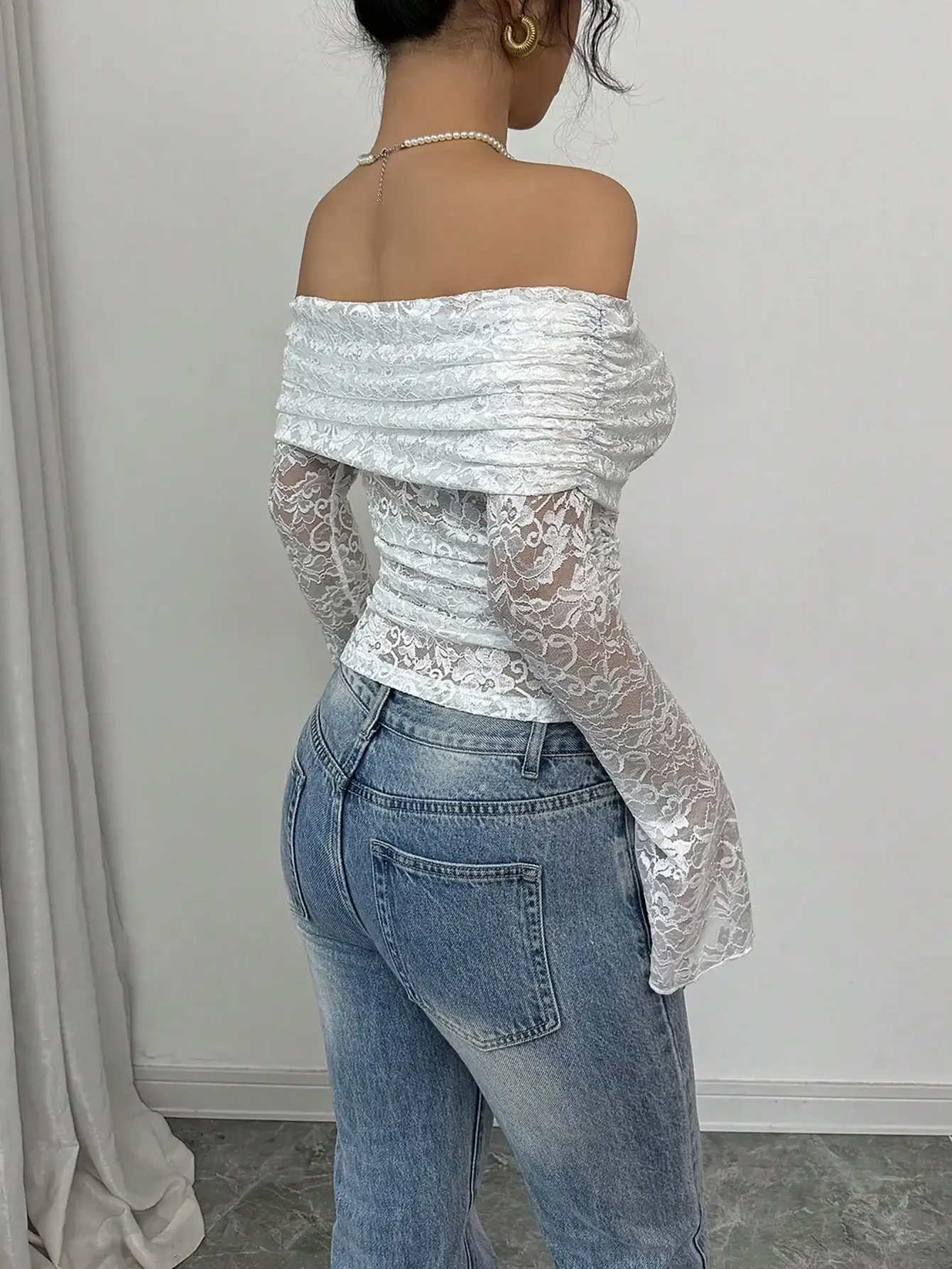 Nice Sexy Tight One-line Neck Long Sleeve Lace Flare Elastic Pleated Lace White Spring/summer Women's T-shirt