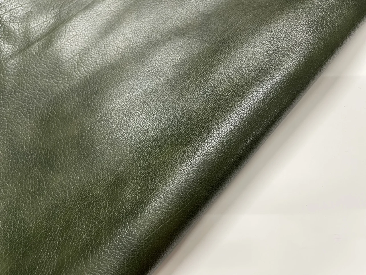 Italian Green Calf Skin, Thickness of 1.2mm, 6-7 SF