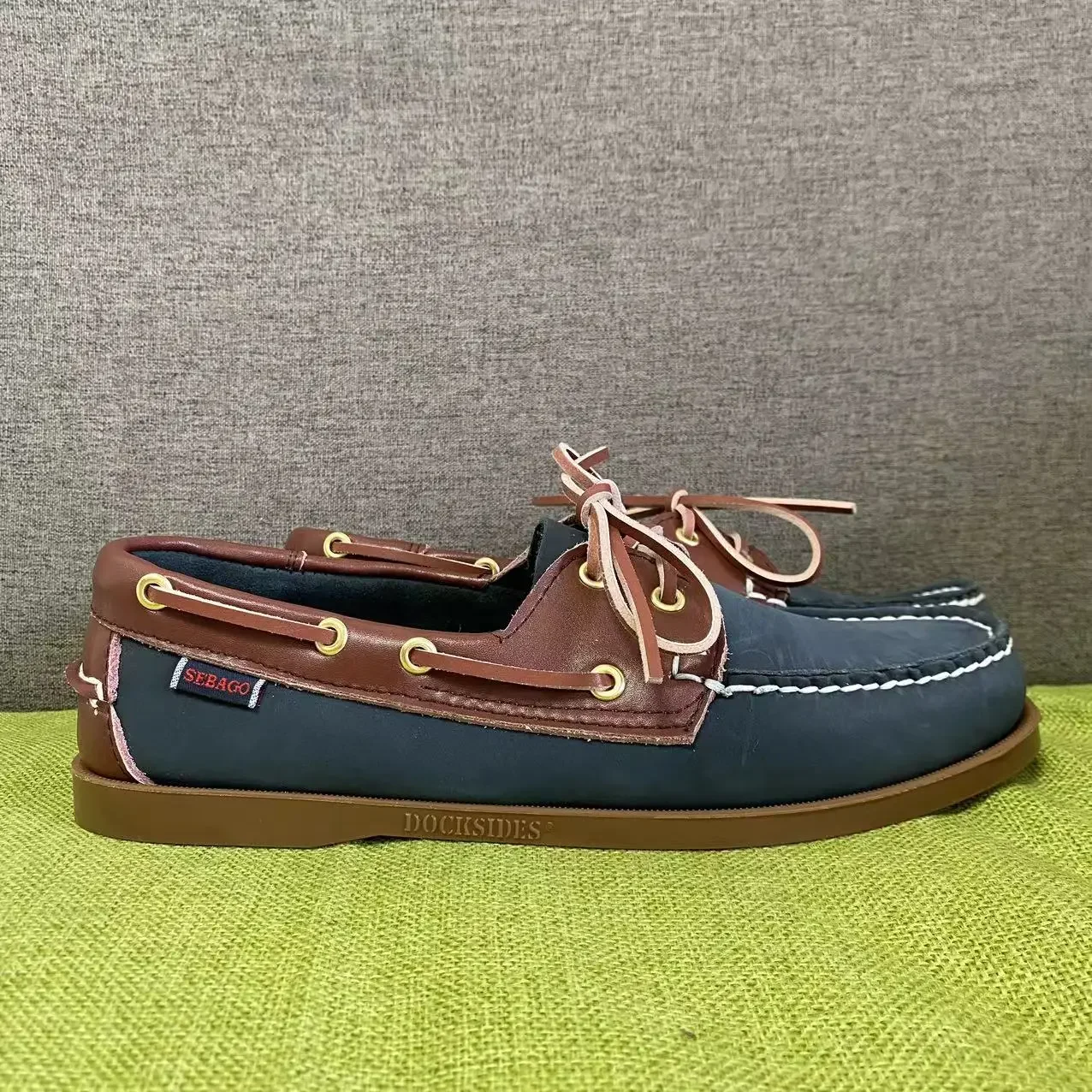 

Men Homme Authentic Sebago Docksides Shoes - Premium Leather Moc Toe Lace Up Boat Shoes 300A