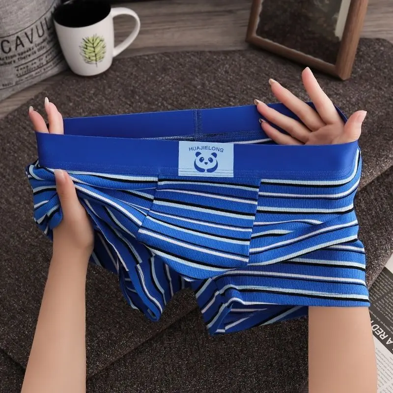 New High-end Pure Cotton Pants for 25 To 35 Years Old Striped Sexy Sporty Checkered Antibacterial Men's Pants Underwear Shorts