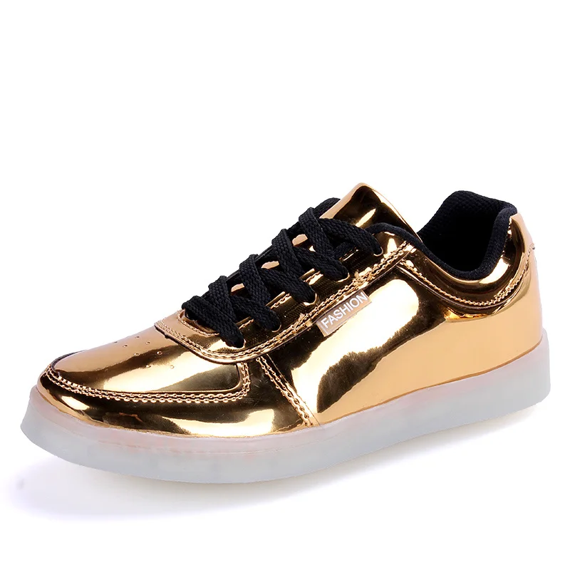 Hot Sale Golden Glitter Men\'s Skateboard Shoes Shiny Mirror Designer Trainers Women Shoes Luminous Hip Hop Luxury Sneakers Men