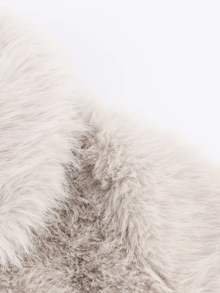 النمط الأوروبي والأمريكي 2025 الخريف والشتاء الوافدين الجدد الملابس النسائية تأثير الفراء فو سترة بسحاب بأكمام طويلة