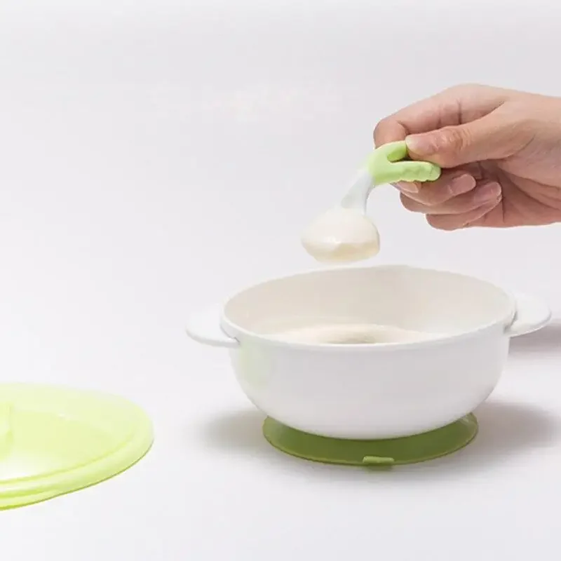 

1Pcs Baby Food Supplement Feeding Spoon Children's Products Curved Handle Easy to Grasp Children Tableware Baby Spoon