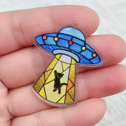 10pcs Funny Acrylic UFO Alien Airship Charms Cute Fashion Pendants For Earring Keychains DIY Jewelry Make