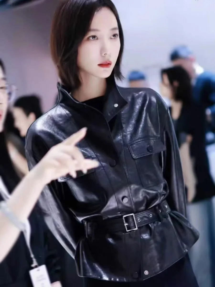 Giacca in Pelle Elegante da Donna 2026, Vestibilità Slim, Maniche a Pipistrello, Cappotto Corto con Cintura Regolabile, Nero