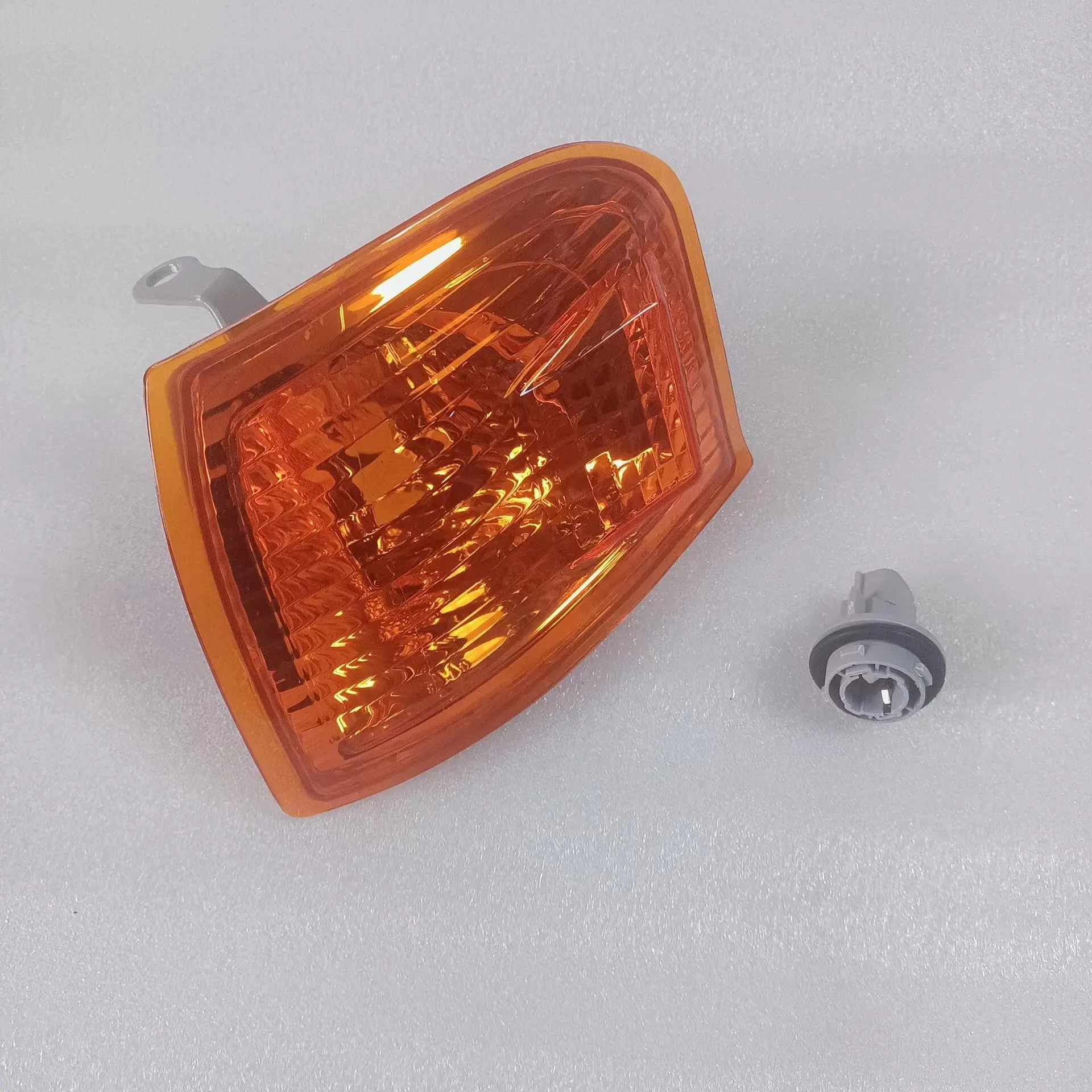 

Пара поворотников, сигнальный угловой светильник для Toyota Sprinter Carib AE111 AE114, угловая лампа, сигнальные огни