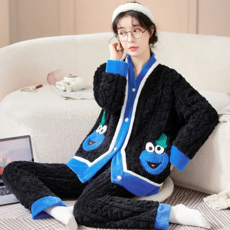 2023 New Coral Velvet Pajamas Women Thick Students In Autumn Winter Can Wear Flannel Home Service Suit