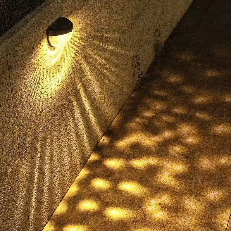 

Outdoor 2/4Pcs Solar Fence Light Waterproof Wall Lamp Festoon Decoration LED Light for Garden Step Patio Stairs courtyard Decora