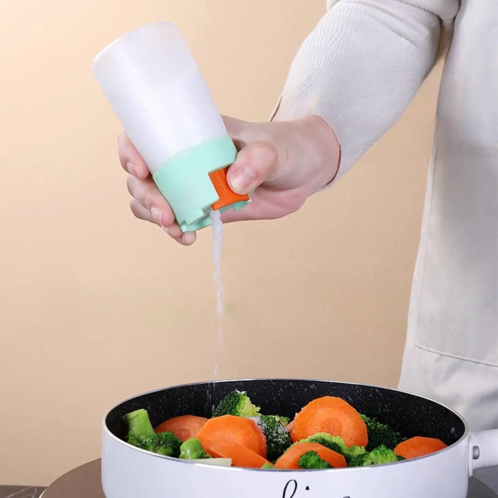 Seasoning Container Measured Dispenser Anti Clump Sealed Lid Food Grade PP for Precise Kitchen Seasoning