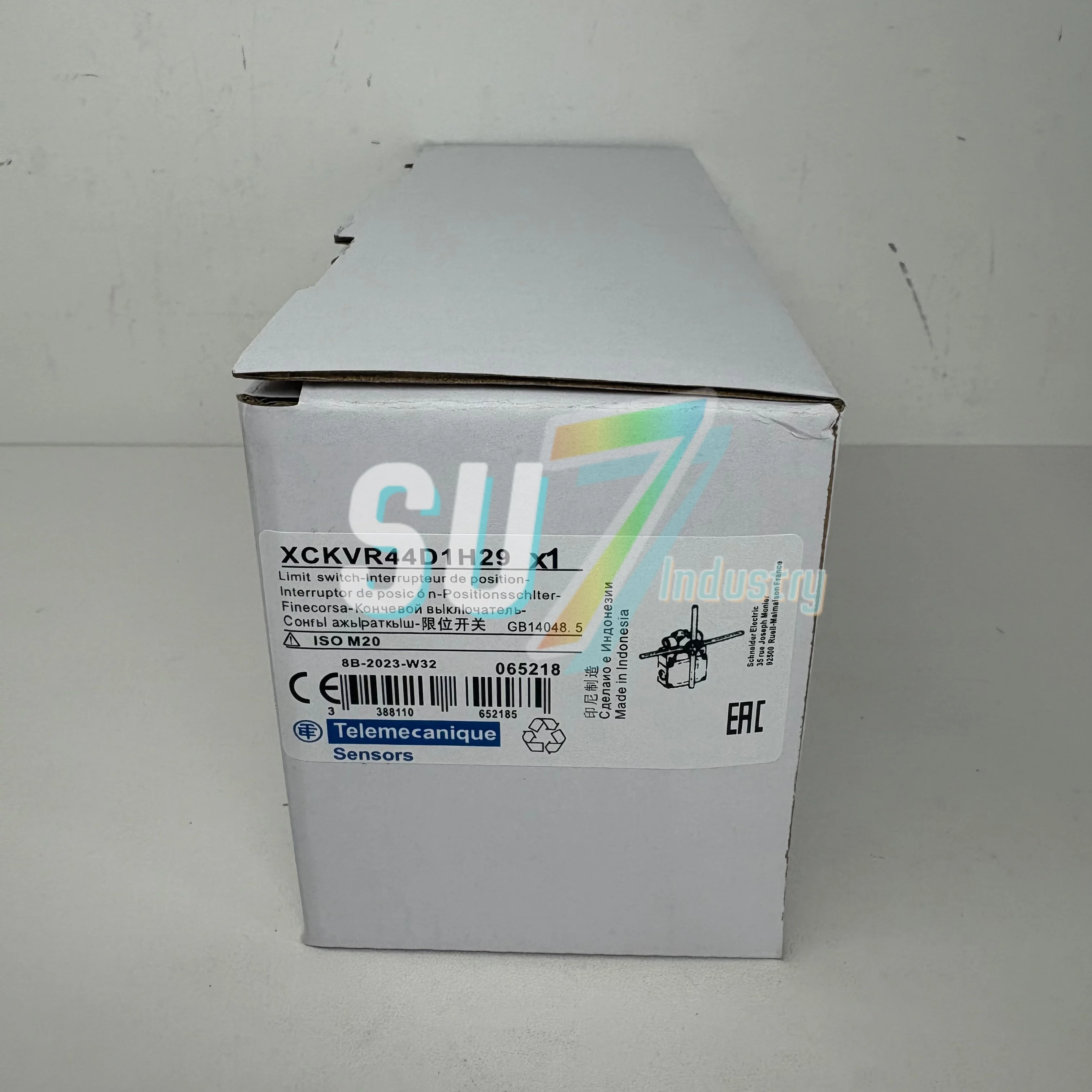 

XCKVR44D1H29 Limit Switch new in stock