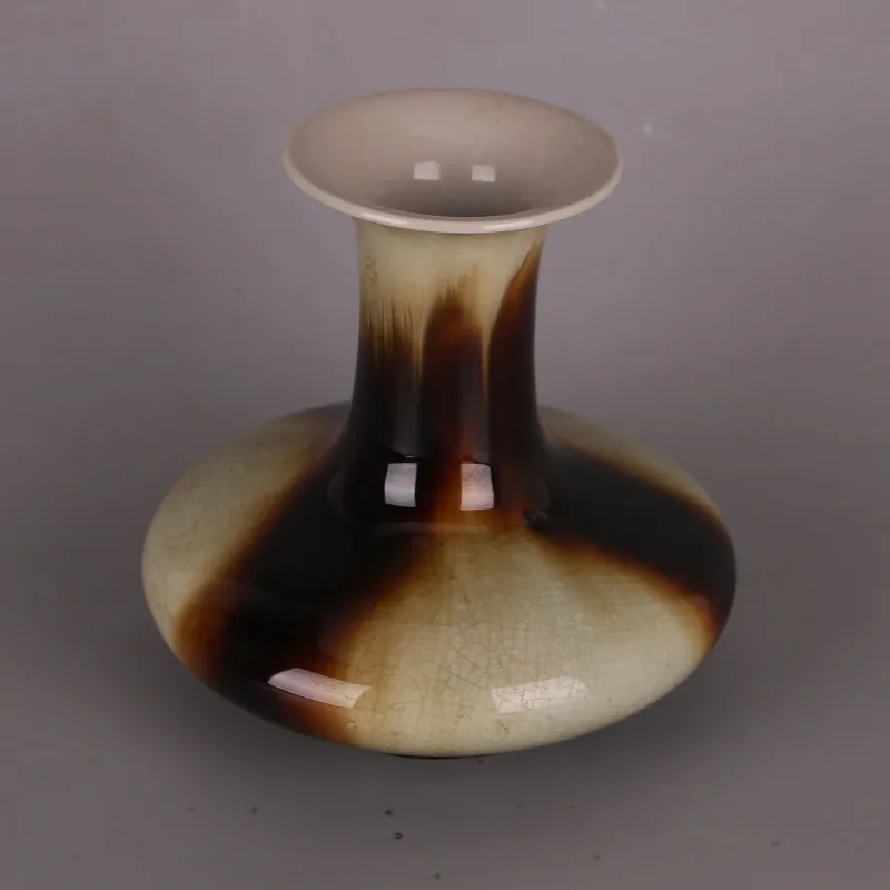 Vintage Style Jingdezhen Color Glaze Sanyang Kaitai Flat Vase Porcelain Home Decor Collection Ornament