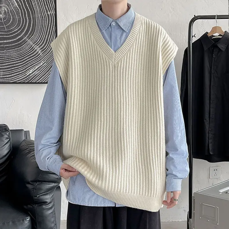 

2023 Autumn and Winter V-neck Sweater Vest Men Solid Color Acrylic Sleeveless Ins College Style Harajuku Knitted Sweater Men