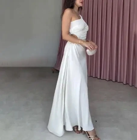 

Dresses Women Temperament Female Fashion Clothing 2025 Autumn New Fashion Solid Sleeveless Slant Collar Straw Back Ruffle Dress