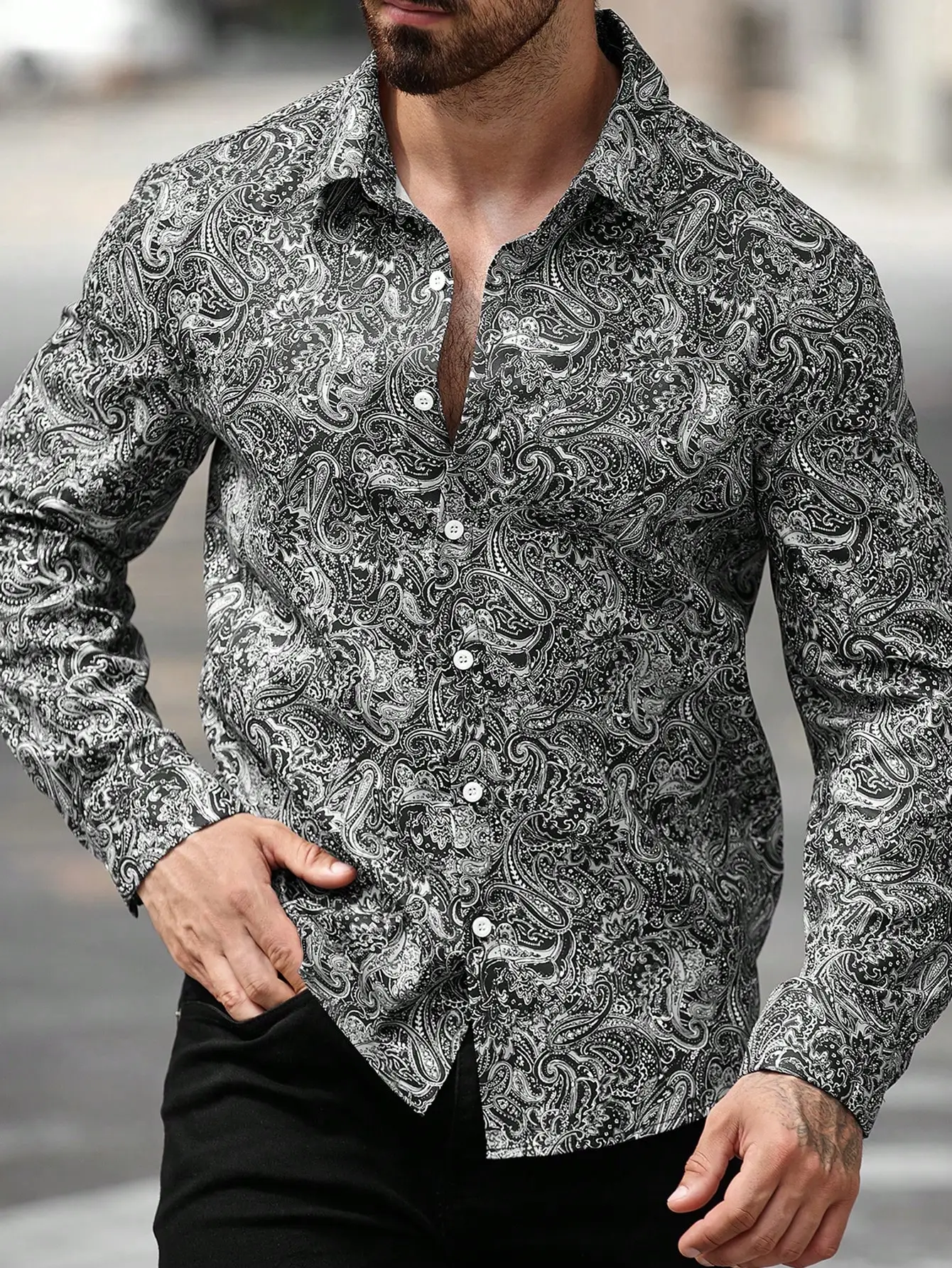 

Men's Black and White Paisley Print Long Sleeve Button-Down Shirt Casual Fall Winter Wear