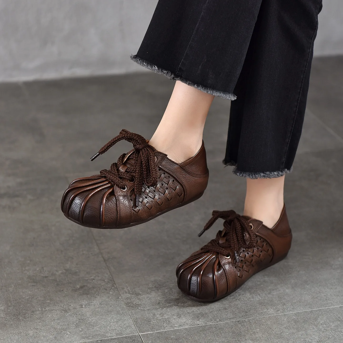 Birkuir Retro Hollow Out Flats Shoes For Women Weave Lace Up Shoes Pleated Genuine Leather Luxury Platform Soft Casual Shoes