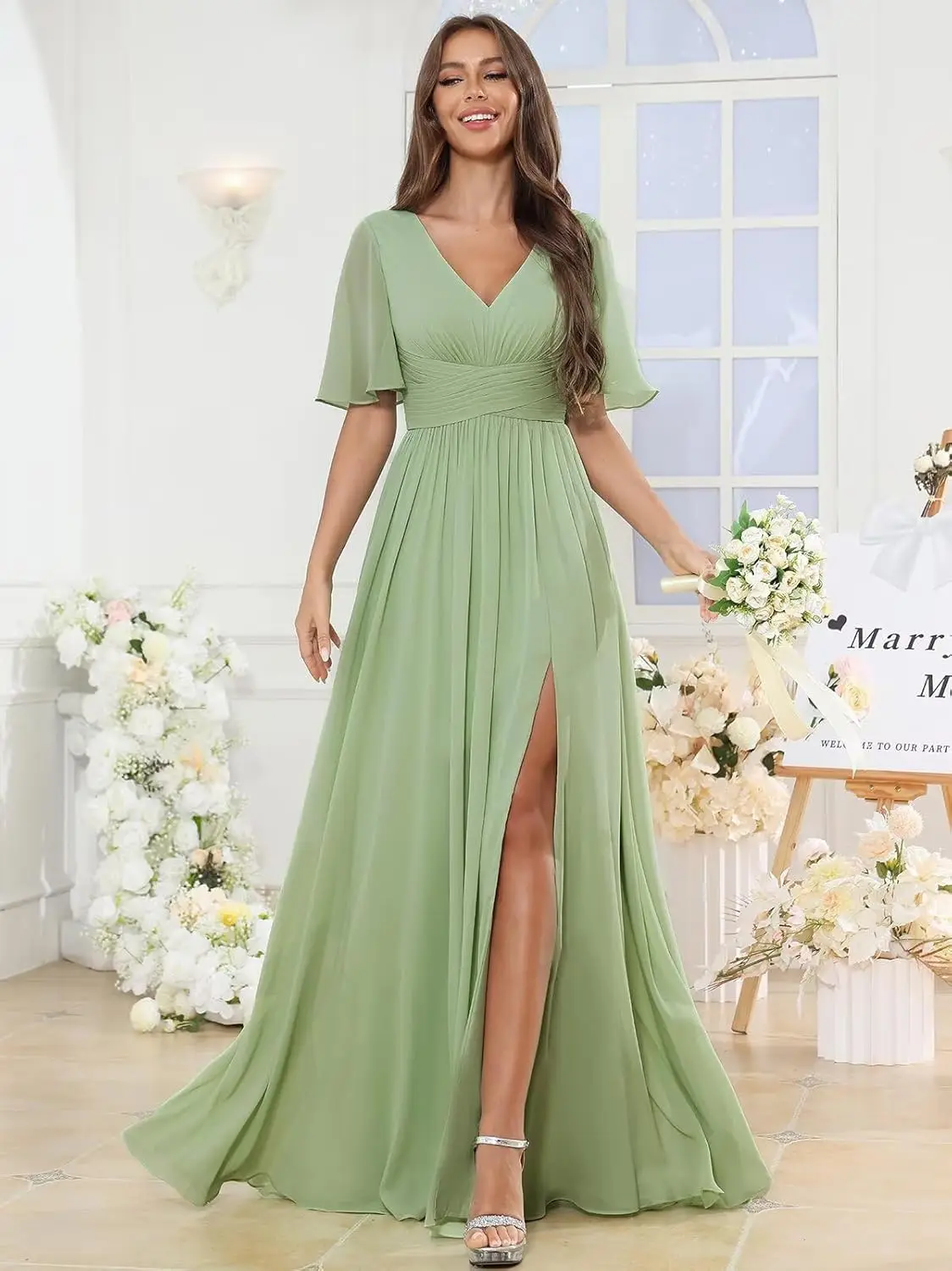 

Women's Chiffon Bridesmaid Dresses Long for Wedding Flutter Sleeve V Neck Neck Formal Evening Dress with Slit Wedding Party Gown