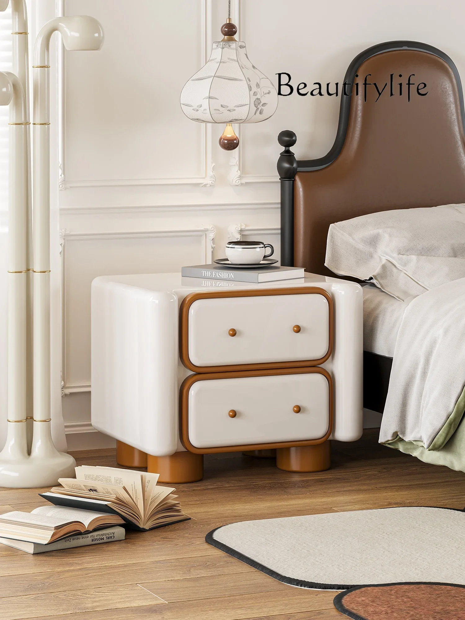 

Minimalist Xinjiang Nuts Cake Stickers Bedside Table Modern Minimalist Bedroom Storage Cabinet Cream White Floor Corner Cabinet