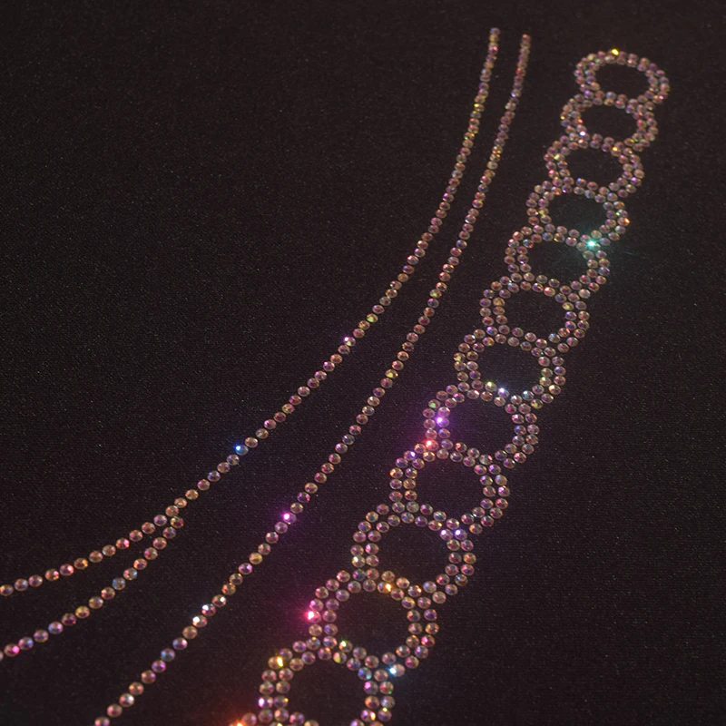 ملصقات قماش كبيرة عصرية بأحجار الراين والقلائد والترتر والملابس التي تصنعها بنفسك والقمصان والبقع الزخرفية