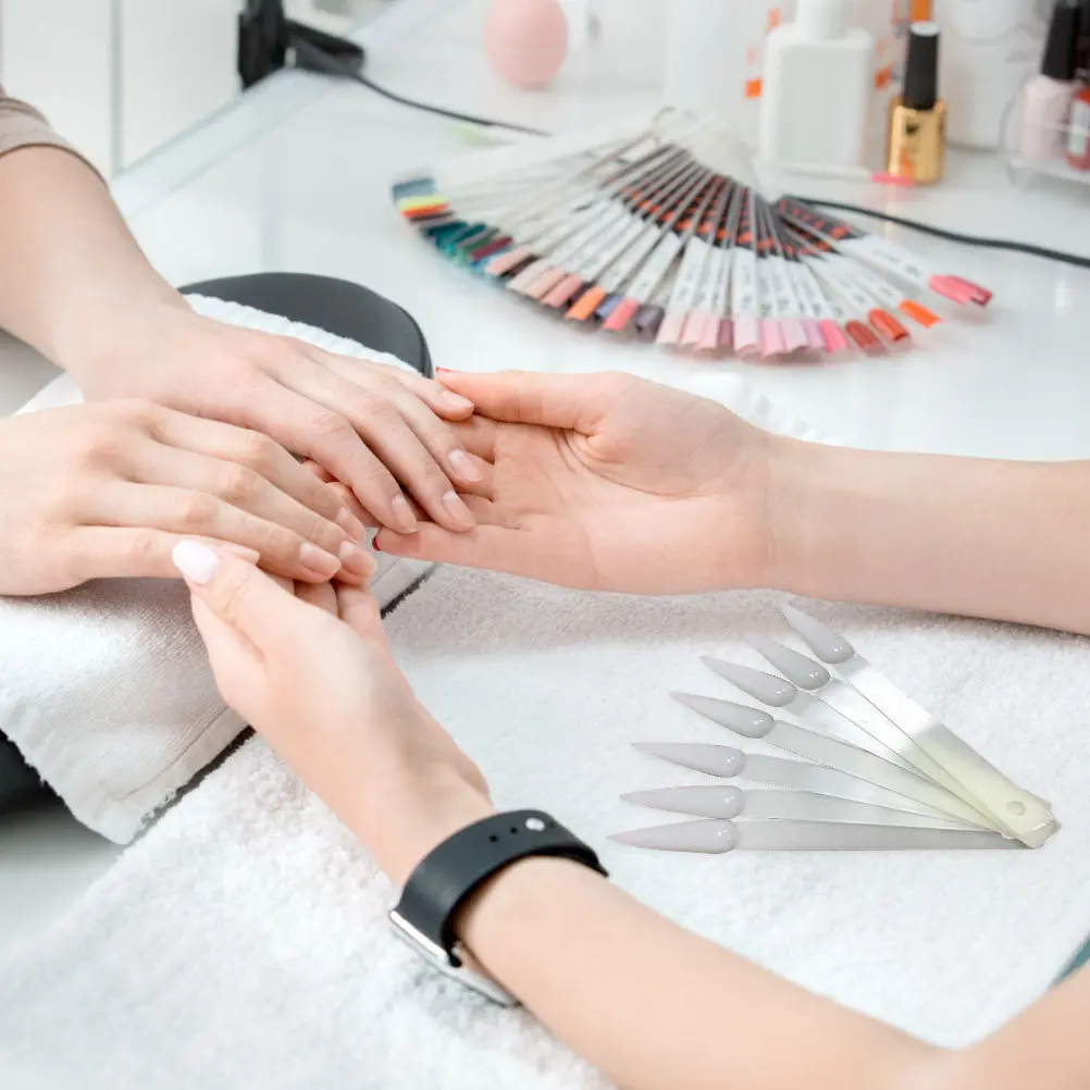 2Sets Nail Art Color Cards Classic Sturdy Plastic Boards Nail Color Display for Manicure Practice Sample Showing