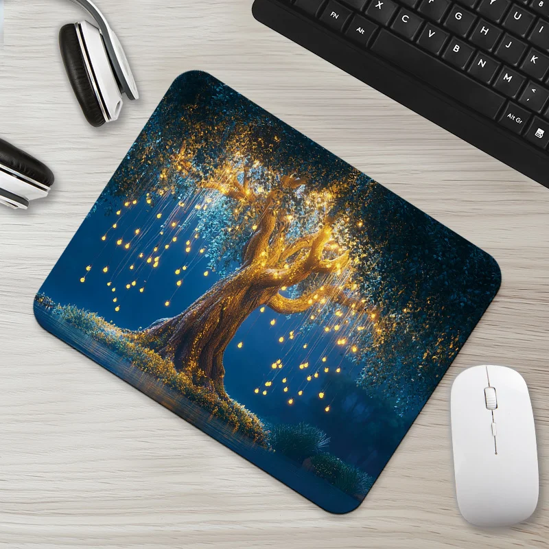 

Tree pattern printed rectangular mouse pad, computer desk pad, wear-resistant and anti-slip, suitable for home use and gamers