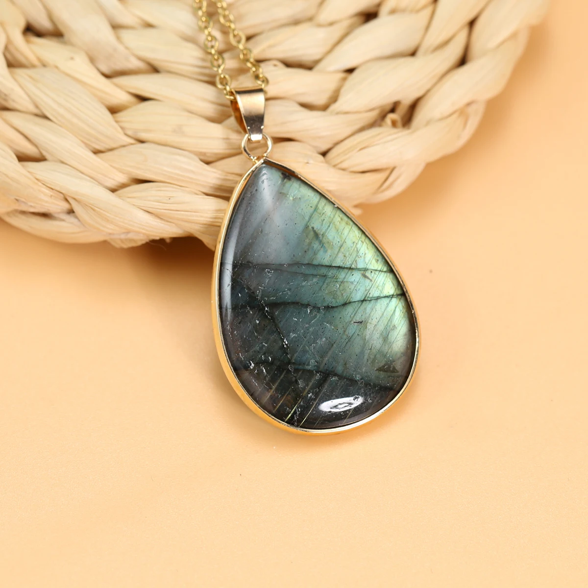 35x25mm Flash Labradorite Teardrop-shaped Natural Stone Charms for Jewelry Making DIY Necklace Accessories Chain Length 60 Cm