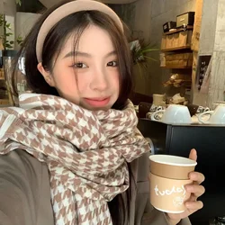 New Autumn and Winter Qiandongge Scarf Female Korean Version Thickened Warm Versatile Plaid Scarf Knitted Fringed Student Scarf