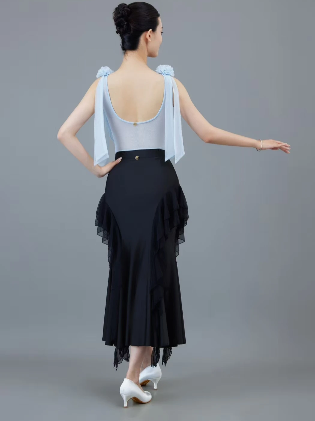 customized women's adult Latin national standard dance costume with floating yarn flower top modern dance practice outfit