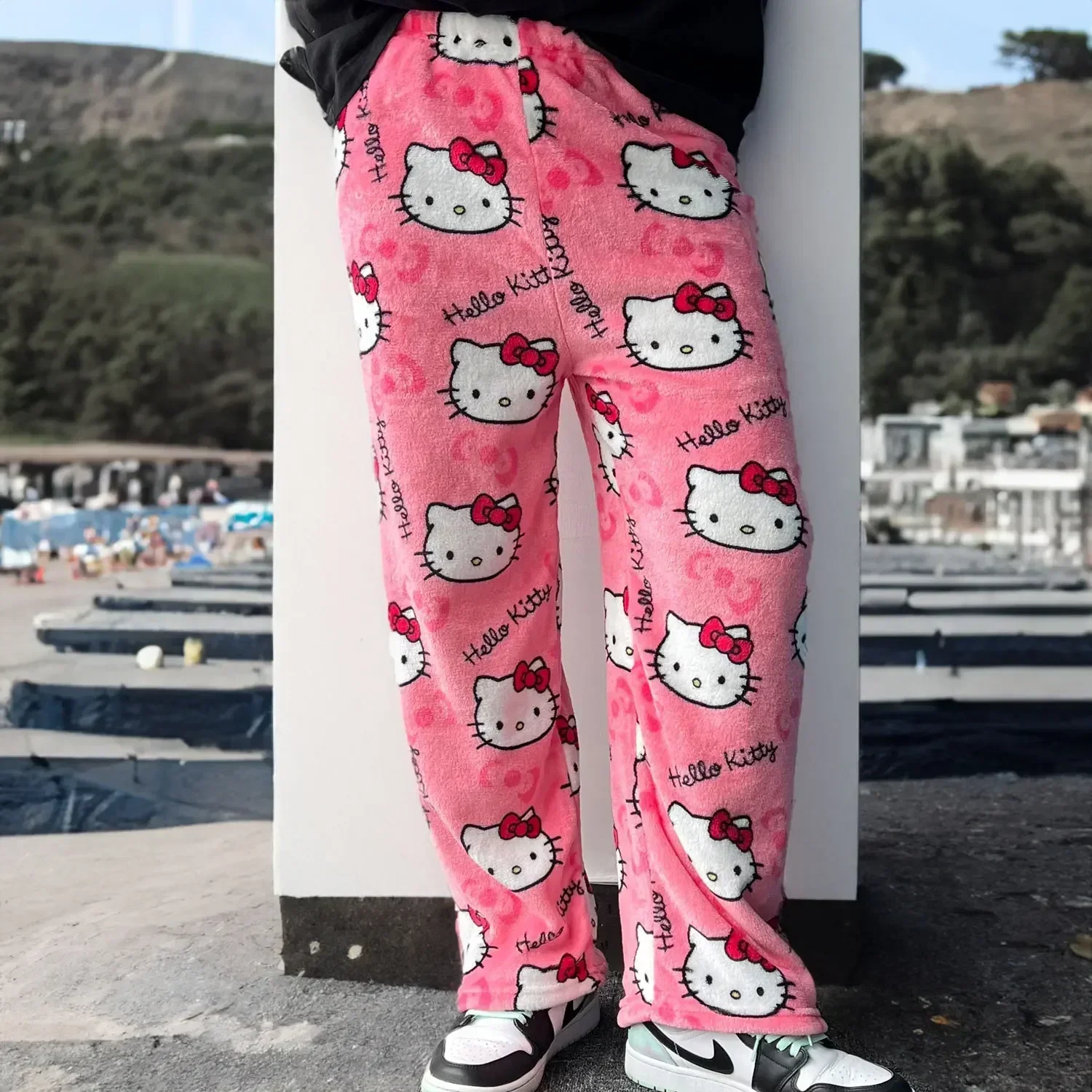 

MINISO Sanrio Hello Kitty Anime Fleece Double Elastic Fabric Soft Pajama Pants Trousers Women Trousers Kawaii Birthday Gift