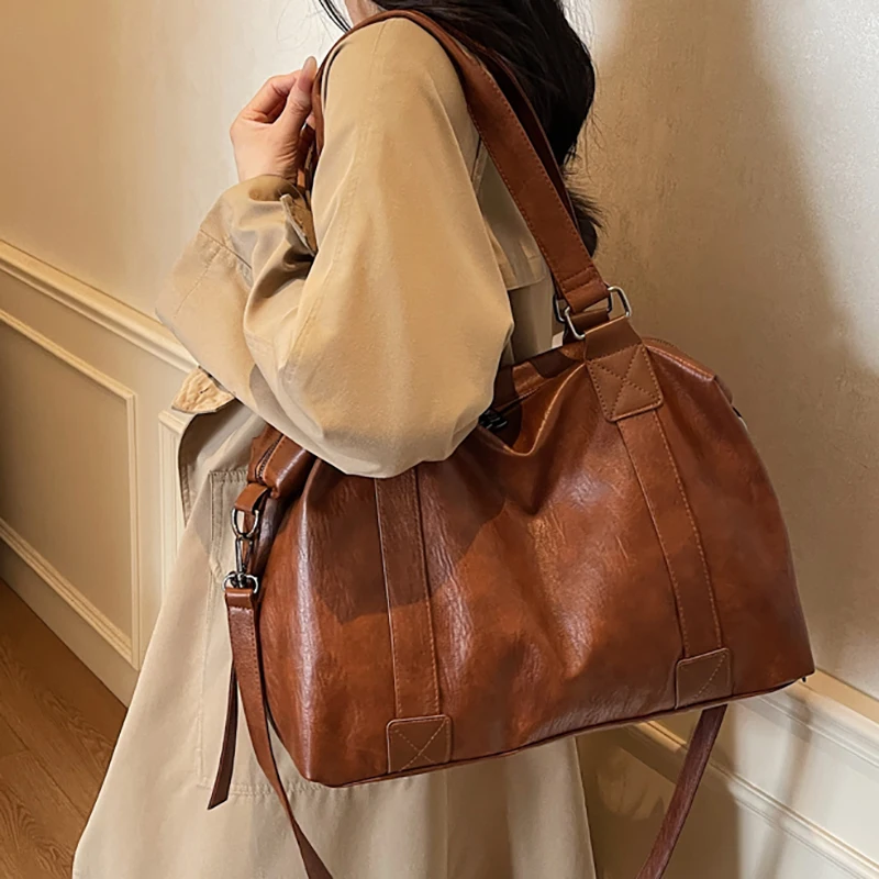 特大ダッフルバッグソフト PU レザー大容量黒ショルダークロスボディバッグ旅行ショッピング女性の高級ハンドバッグ