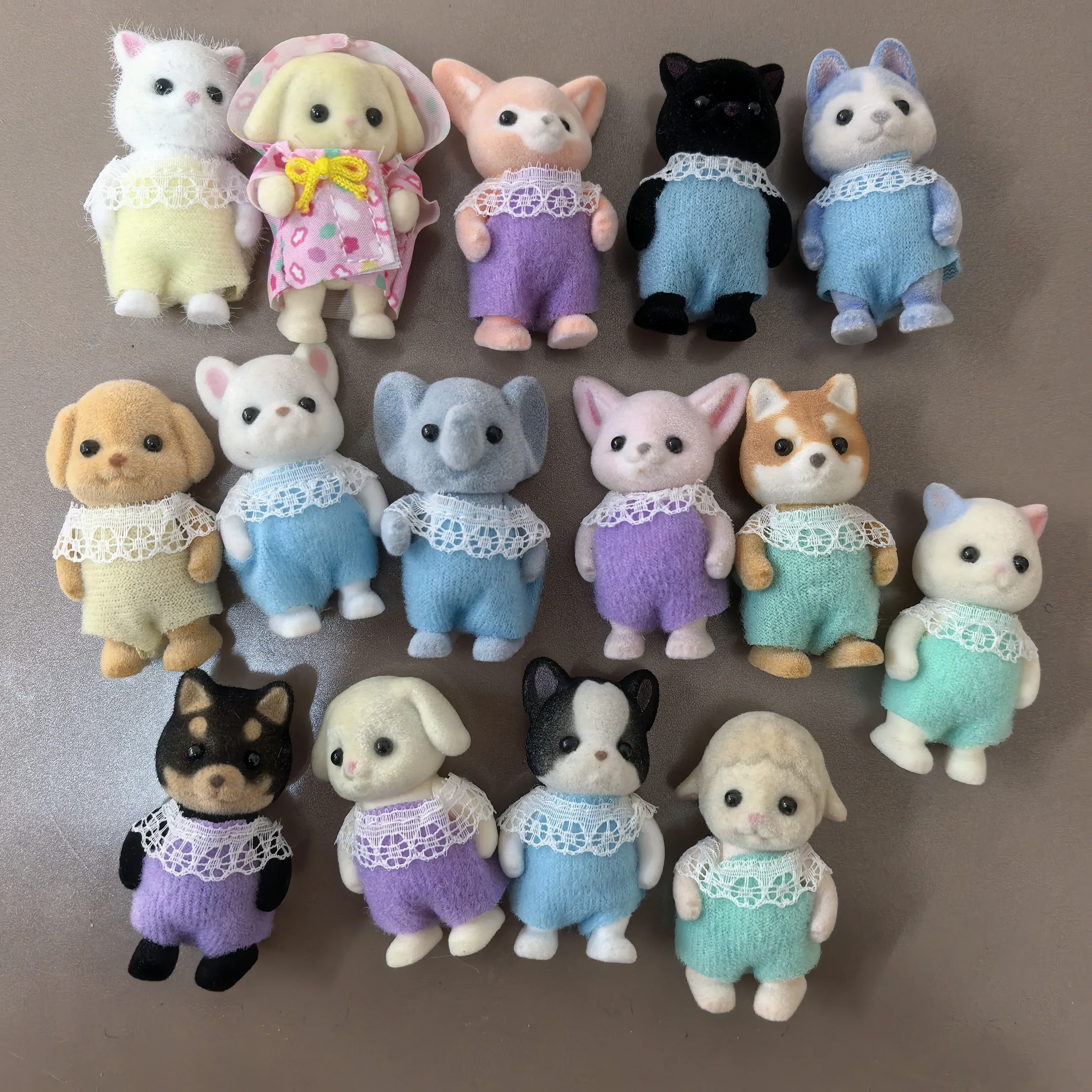 シミュレーション森のウサギの家族 DIY プレイセットミニウサギクマフィギュアおもちゃ人形キッズギフト