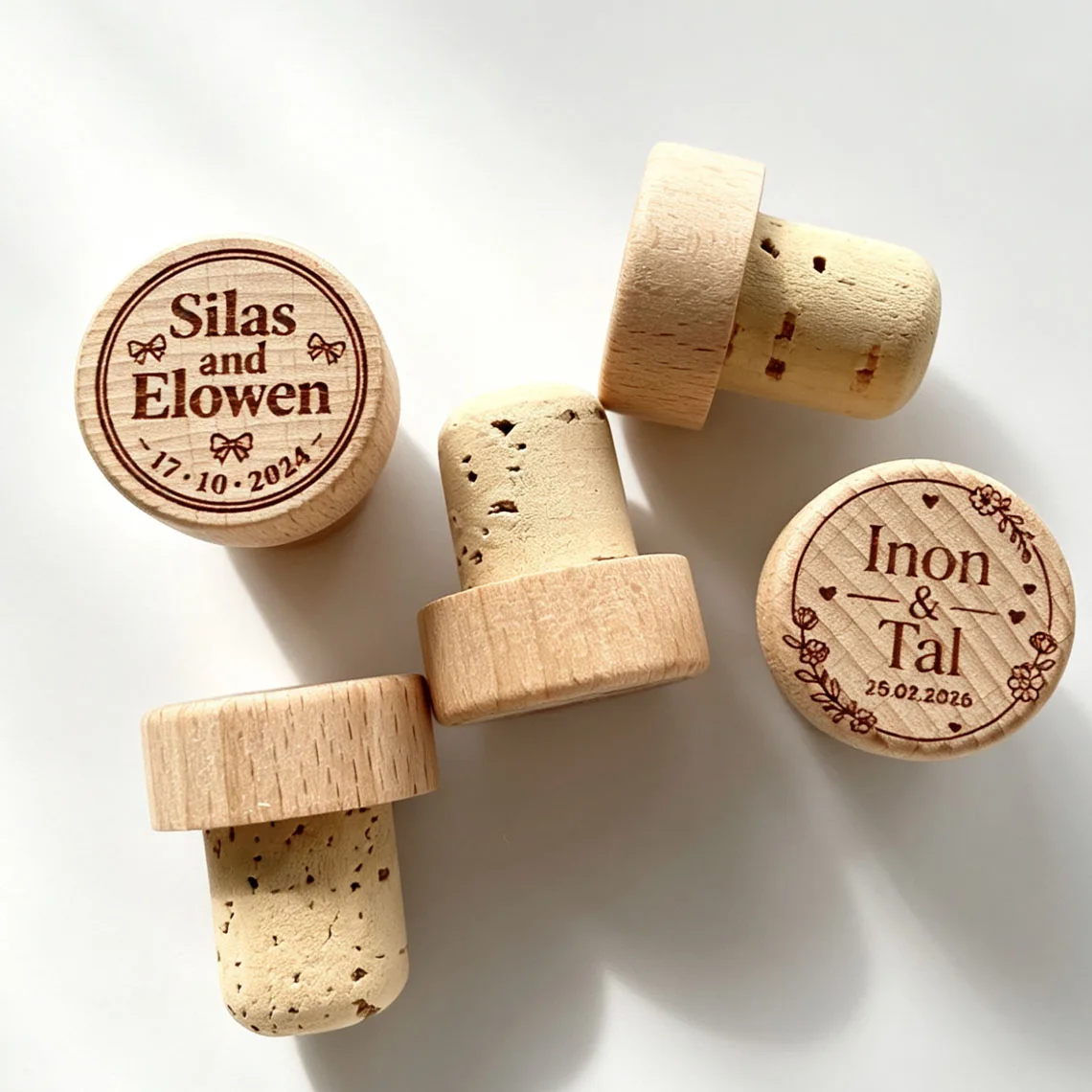

100pcs Personalized Wood Wine Bottle Stopper Custom Bride Groom Name Wedding Favor Anniversary Birthday Guest Souvenir