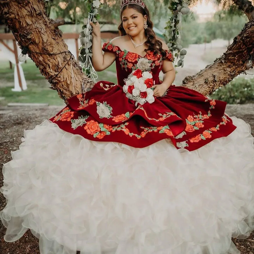 Vestido de baile rojo de lujo para quinceañera, apliques de flores, cuentas de cristales, volantes, vestidos de fiesta para niña mexicana 16. °