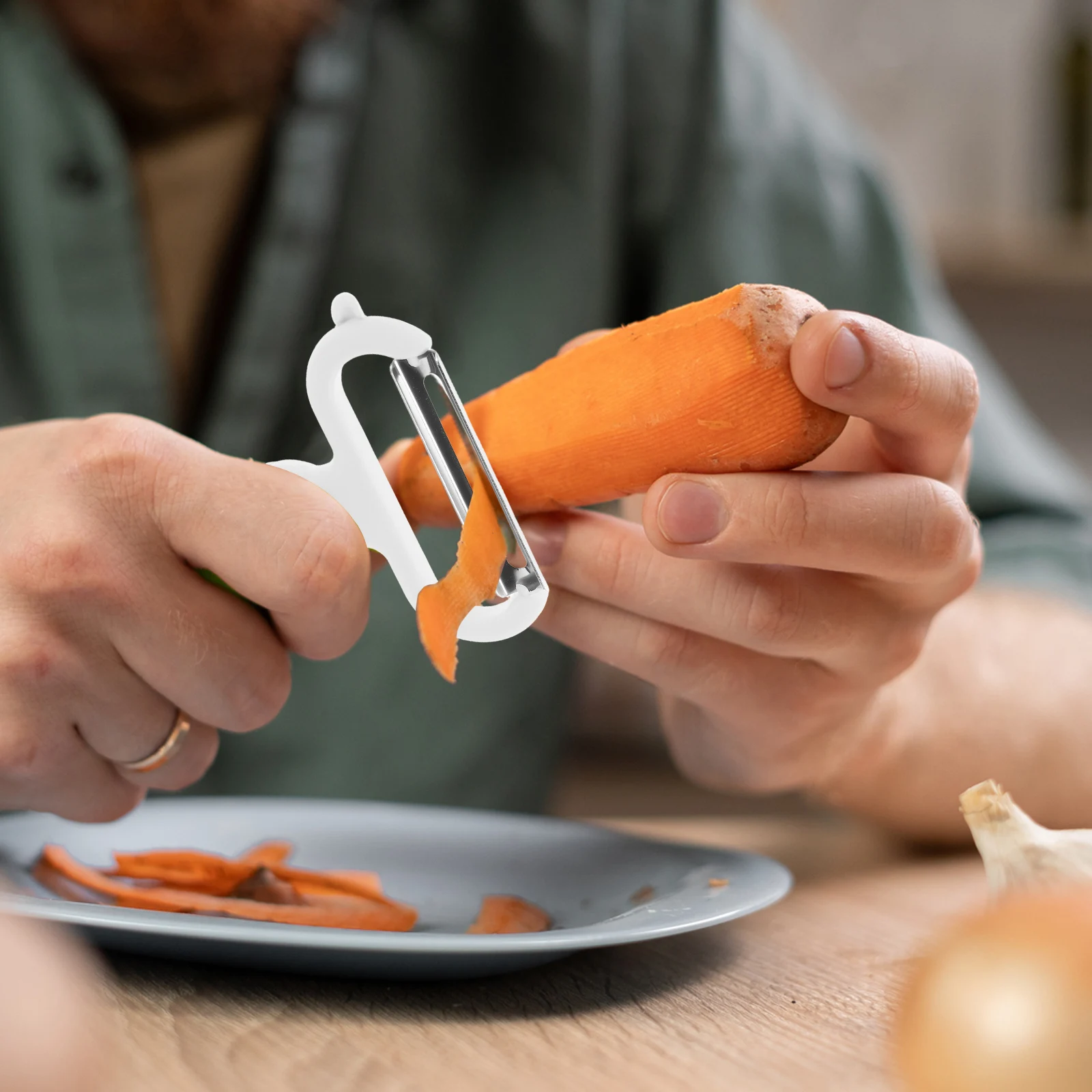 

Skin-peeler Fruit Stainless Steel Knife Storage Corn Peeling Tool Pp Double-sided Multi-function Kitchen with Container