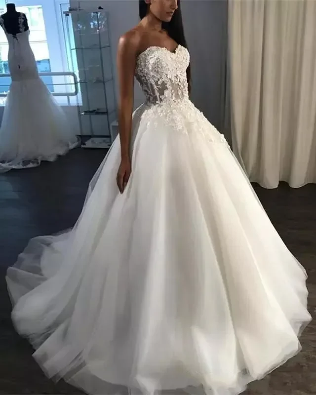 

Sweetheart Ball Gown Wedding Dresses Robe de mariee Sexy See-Though Bodice Applique Formal Boho Bride Dress