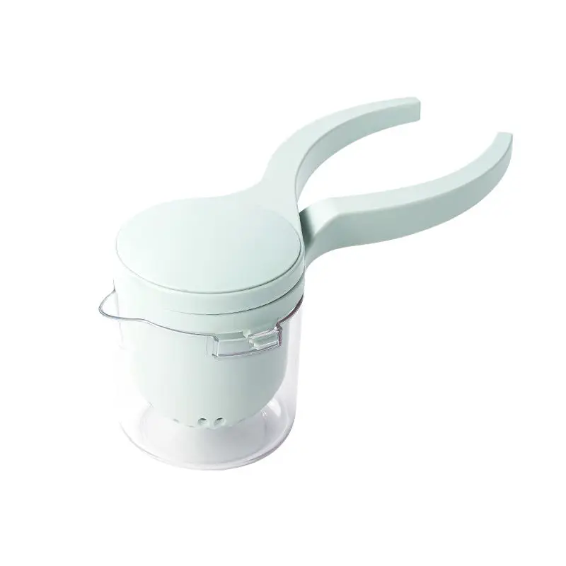 

Food Safety Plastic Manual Juicer, Lemon Juicer Cup, Manual Citrus Juicer with Container, Portable and Easy to Clean