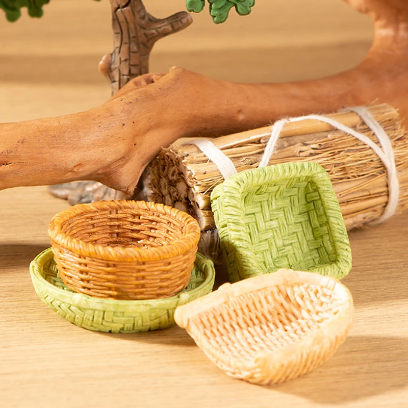 1Pcs 1/12 Dollhouse Simulation Bamboo Basket Chair Dustpan Dollhouse Miniature Furniture Decoration Dolls House Accessories