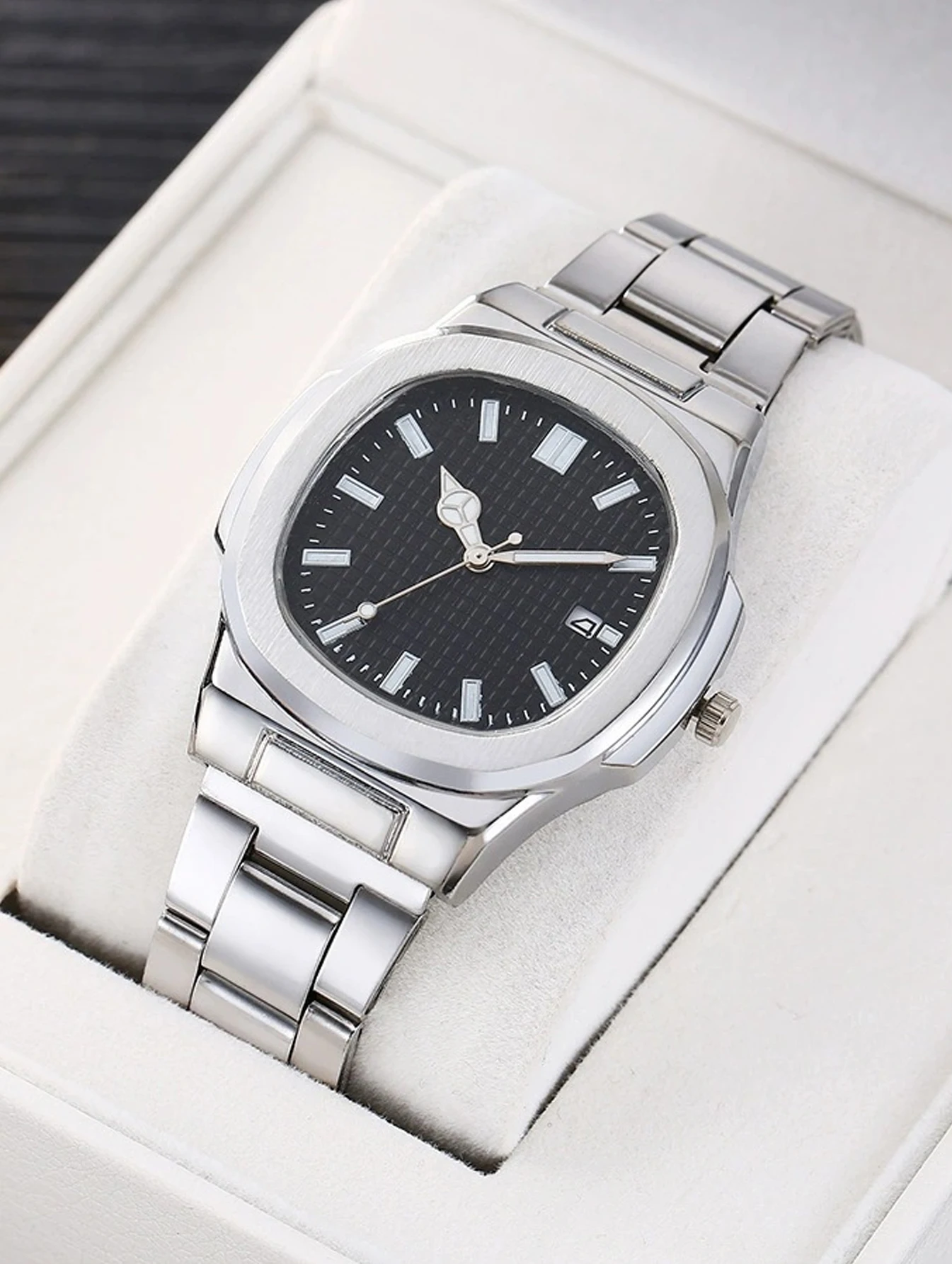 Business Luxury Men Stainless Steel Watch Square Cushion Case Textured Dial Date Window Dress Wrist Watch For Gentlemen