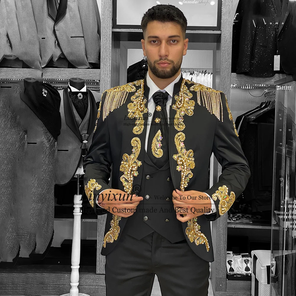 Elegant Hand Embroidered Men Suits Groom Tuxedos 3 Pieces Luxury Jewelry Bridegroom Blazers Male Bespoke Ternos Completo